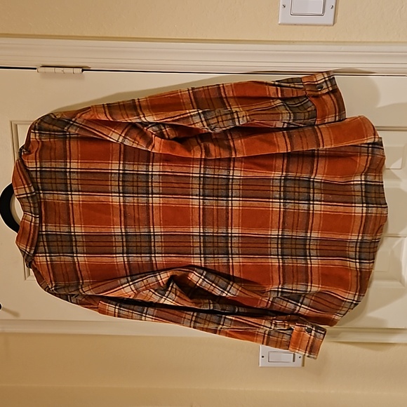 Chic Soul NWOT Plaid Shacket Size 1x - Picture 8 of 8